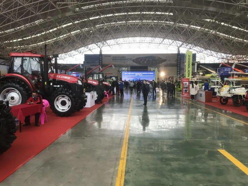韶山市农机从业人员参加第九届中南农机机电产品展示交易会